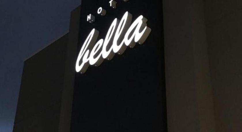Hotel Bella Jersey Village Exterior photo
